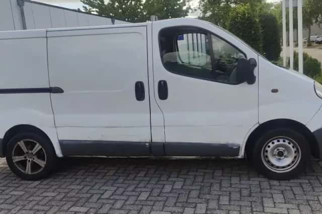 Opel Vivaro (2013) thumbnail 4