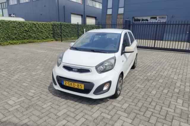 Kia Picanto (2013) thumbnail 1