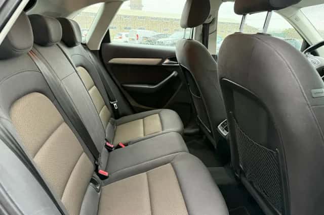 Audi Q3 (2013) thumbnail 5