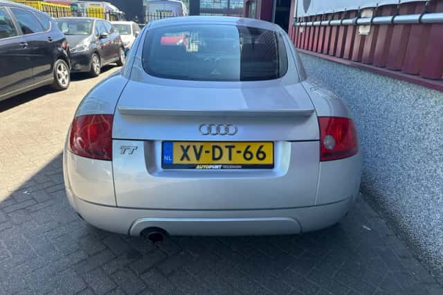 Audi TT (1999) thumbnail 2