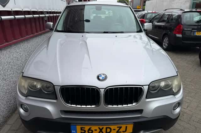 BMW X3 (2007) thumbnail 2