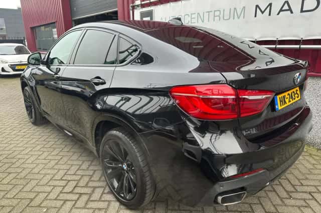 BMW X6 (2015) thumbnail 2