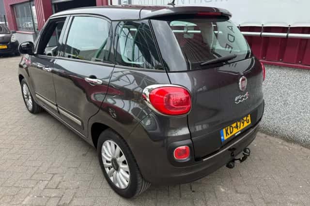 Fiat 500L (2016) thumbnail 3