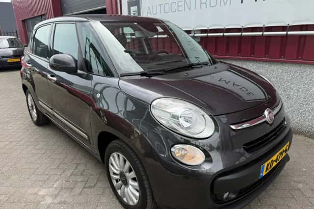 Fiat 500L (2016) thumbnail 5