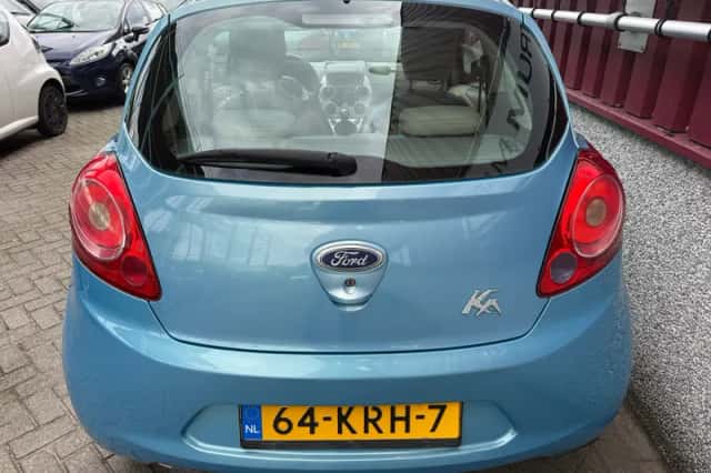 Ford Ka (2010) thumbnail 6