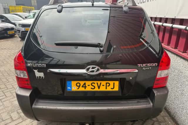 Hyundai Tucson (2006) thumbnail 4