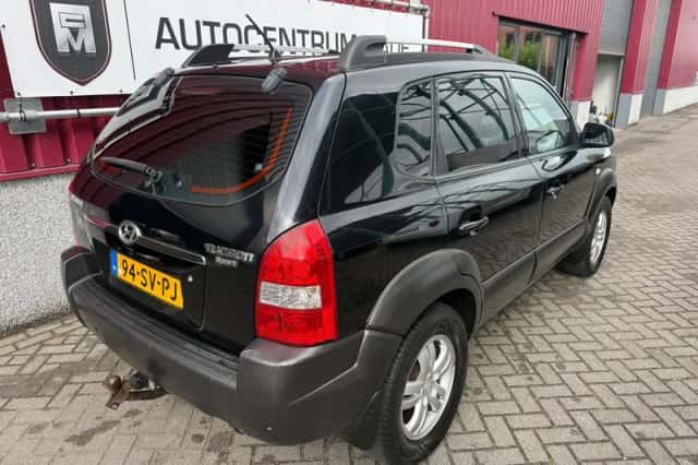 Hyundai Tucson (2006) thumbnail 5