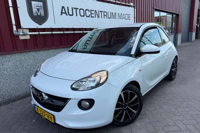 Opel Adam (2014) thumbnail 1