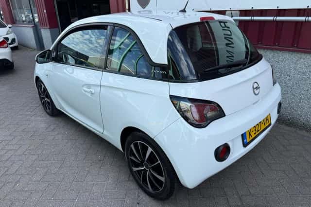 Opel Adam (2014) thumbnail 5