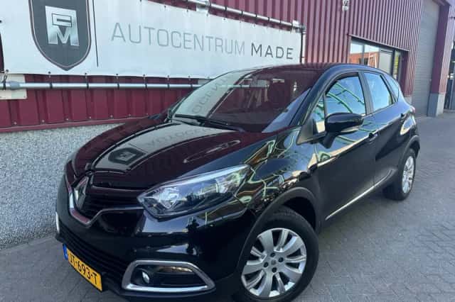 Renault Captur (2016) thumbnail 1