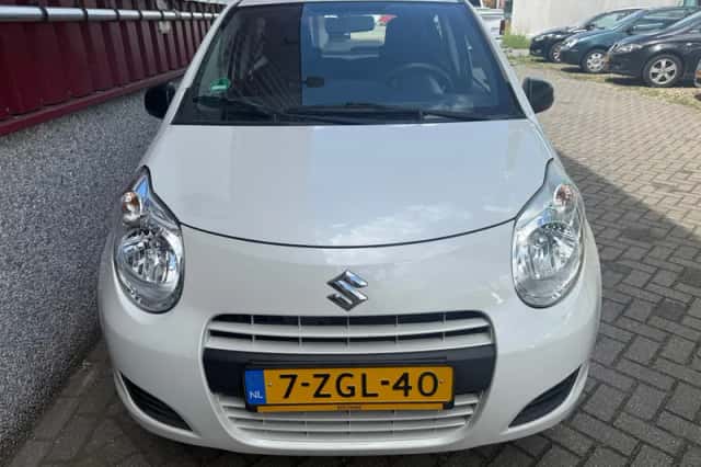 Suzuki Alto (2015) thumbnail 5