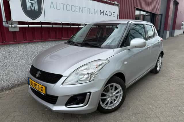 Suzuki Swift (2015) thumbnail 1