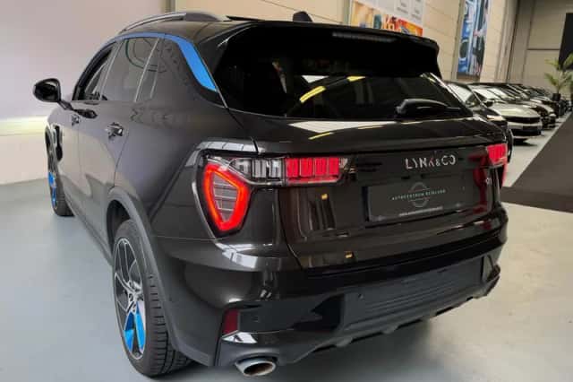 Lynk & Co 01 (2023) thumbnail 3