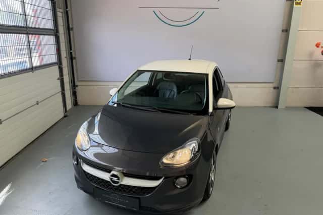 Opel Adam (2013) thumbnail 5