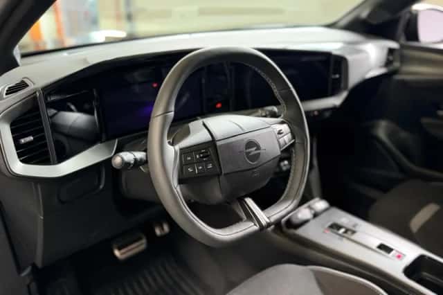 Opel Mokka (2025) thumbnail 2