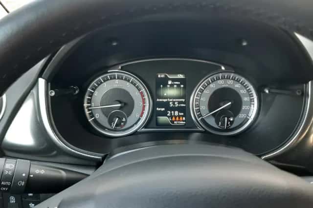 Suzuki Vitara (2022) thumbnail 4
