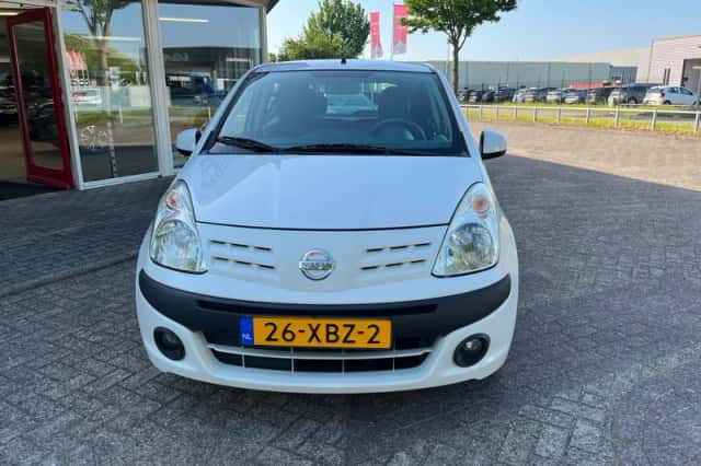 Nissan Pixo (2011) thumbnail 2
