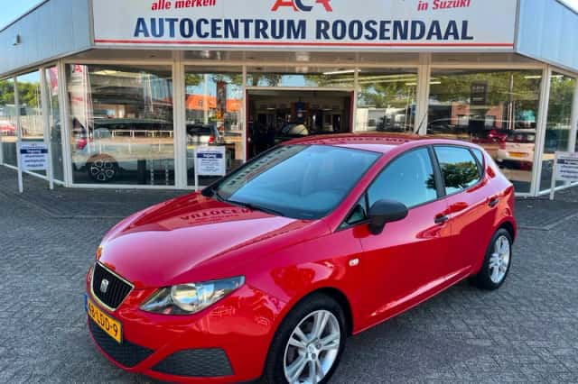 SEAT Ibiza (2010) thumbnail 1