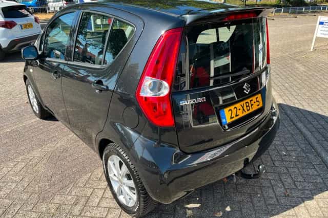 Suzuki Splash (2012) thumbnail 5