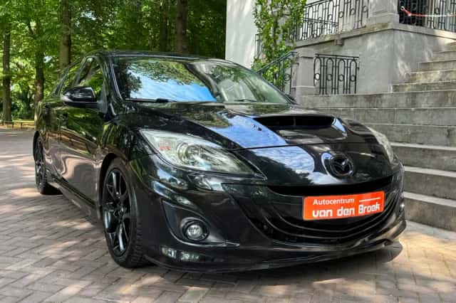 Mazda 3 (2010) thumbnail 5