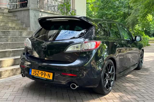 Mazda 3 (2010) thumbnail 6