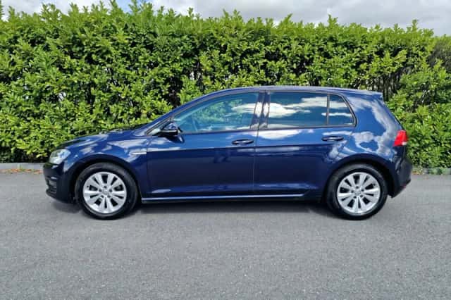 Volkswagen Golf (2016) thumbnail 6