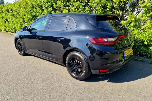 Renault Mégane (2016) thumbnail 4