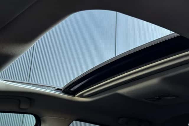 Suzuki Kizashi (2011) thumbnail 4