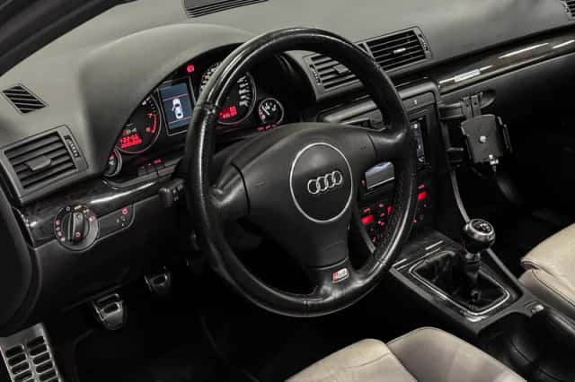 Audi S4 (2003) thumbnail 6