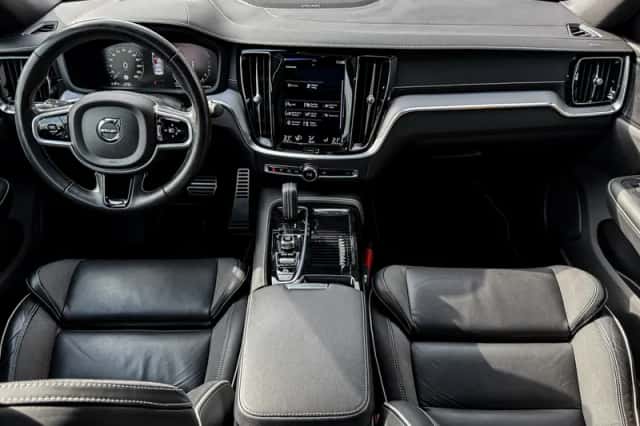 Volvo S60 (2021) thumbnail 4