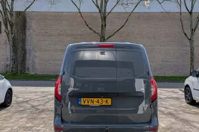 Mercedes-Benz Citan (2023) thumbnail 4