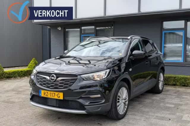 Opel Grandland X (2018) thumbnail 1