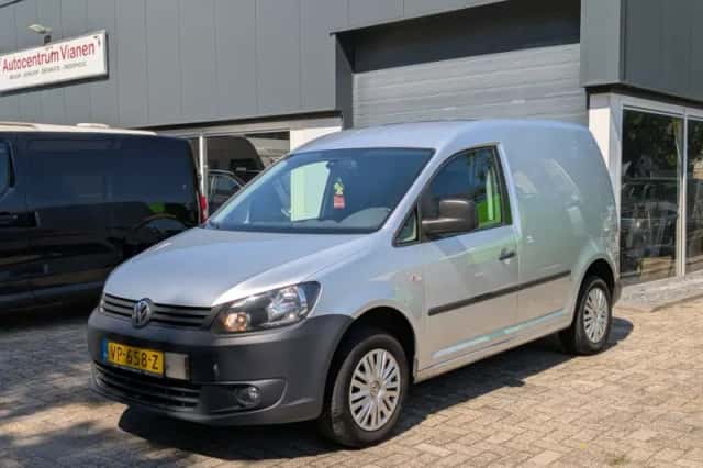 Volkswagen Caddy (2015) thumbnail 1