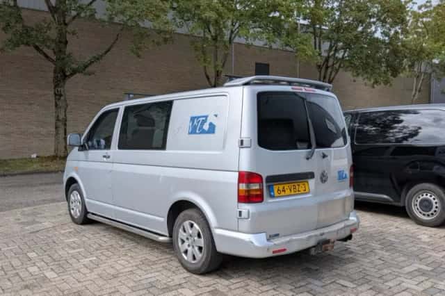 Volkswagen Transporter (2007) thumbnail 5