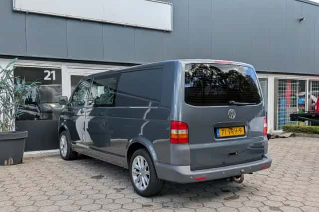 Volkswagen Transporter (2008) thumbnail 6