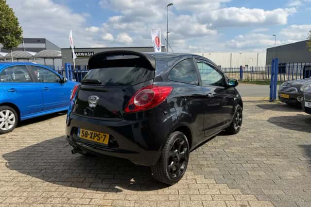 Ford Ka (2012) thumbnail 5