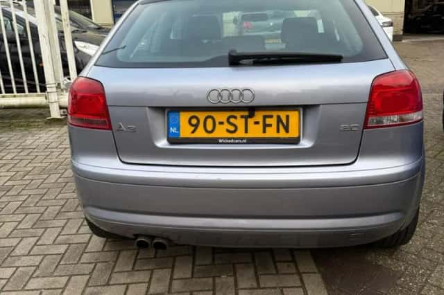 Audi A3 (2006) thumbnail 2