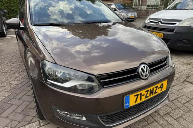 Volkswagen Polo (2013) thumbnail 2