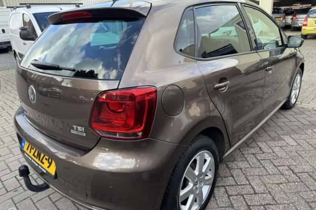 Volkswagen Polo (2013) thumbnail 6