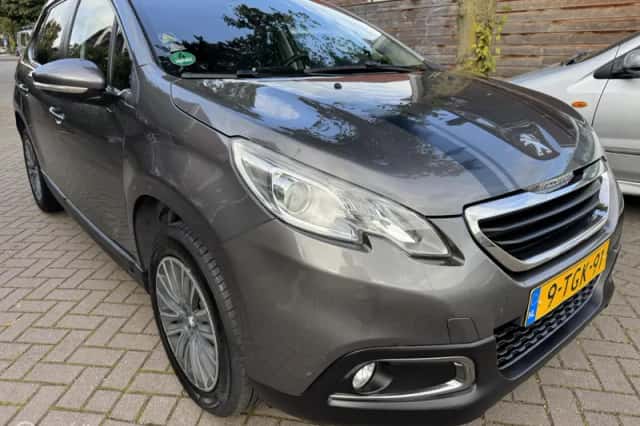 Peugeot 2008 (2014) thumbnail 3
