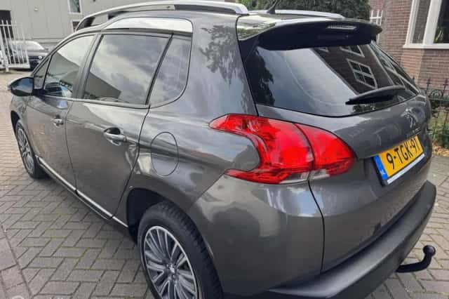 Peugeot 2008 (2014) thumbnail 5