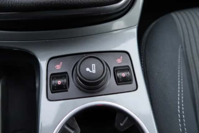 Ford C-Max (2015) thumbnail 14