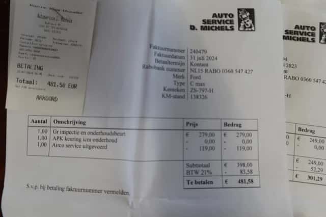 Ford C-Max (2015) thumbnail 22