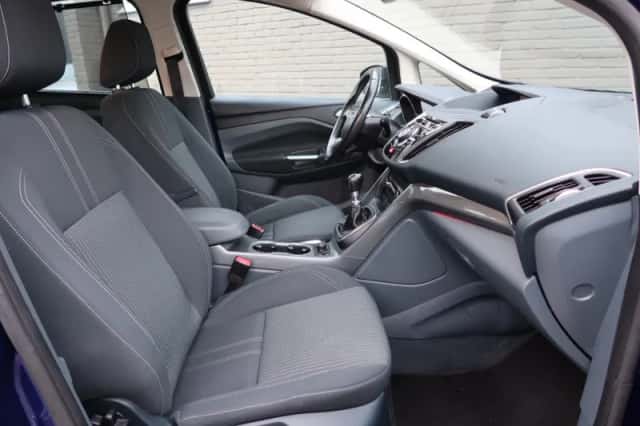 Ford C-Max (2015) thumbnail 6