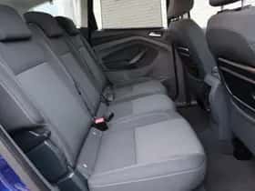 Ford C-Max (2015) thumbnail 7