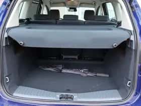 Ford C-Max (2015) thumbnail 8