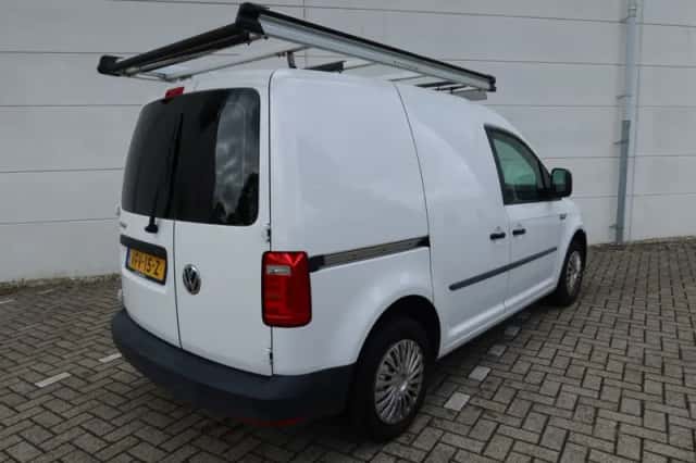 Volkswagen Caddy (2020) thumbnail 3