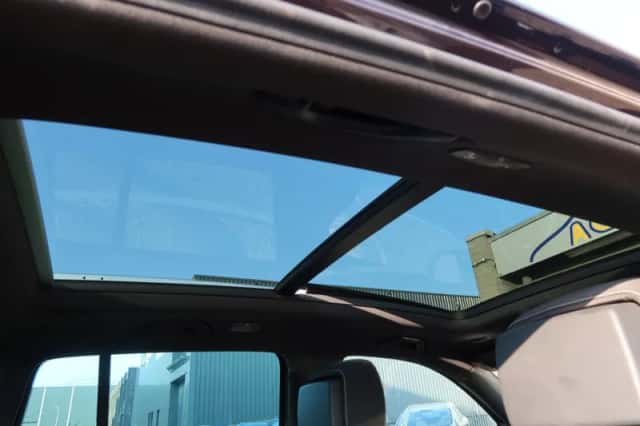 Volkswagen Tiguan (2016) thumbnail 13
