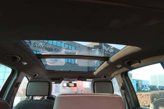 Volkswagen Tiguan (2016) thumbnail 6