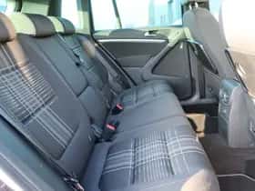 Volkswagen Tiguan (2016) thumbnail 9